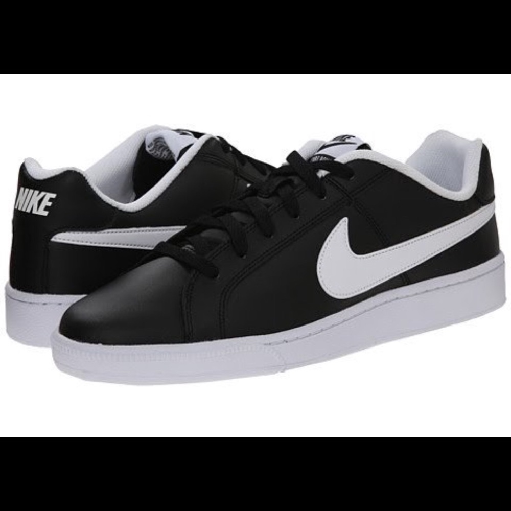 Nike Court Royale Sneakers